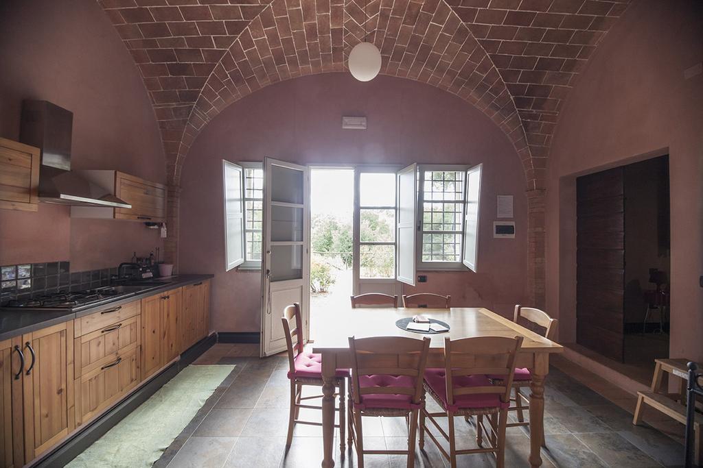 Agriturismo Pieve De Pitti Terricciola エクステリア 写真